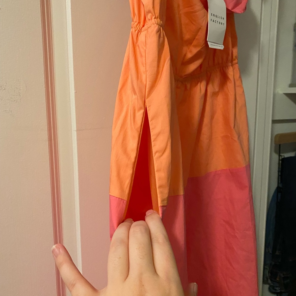 NEW WITH TAGS - Shades of sunset off-the-shoulder dress - Picture 2 of 7